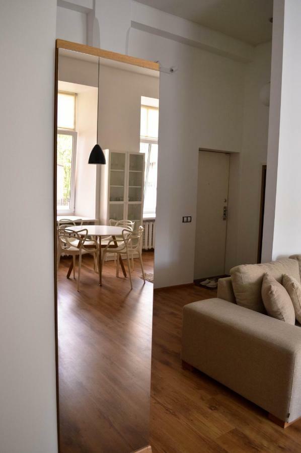City Centre Kreutzwaldi Apartment, Free Parking ทาลลินน์ ภายนอก รูปภาพ