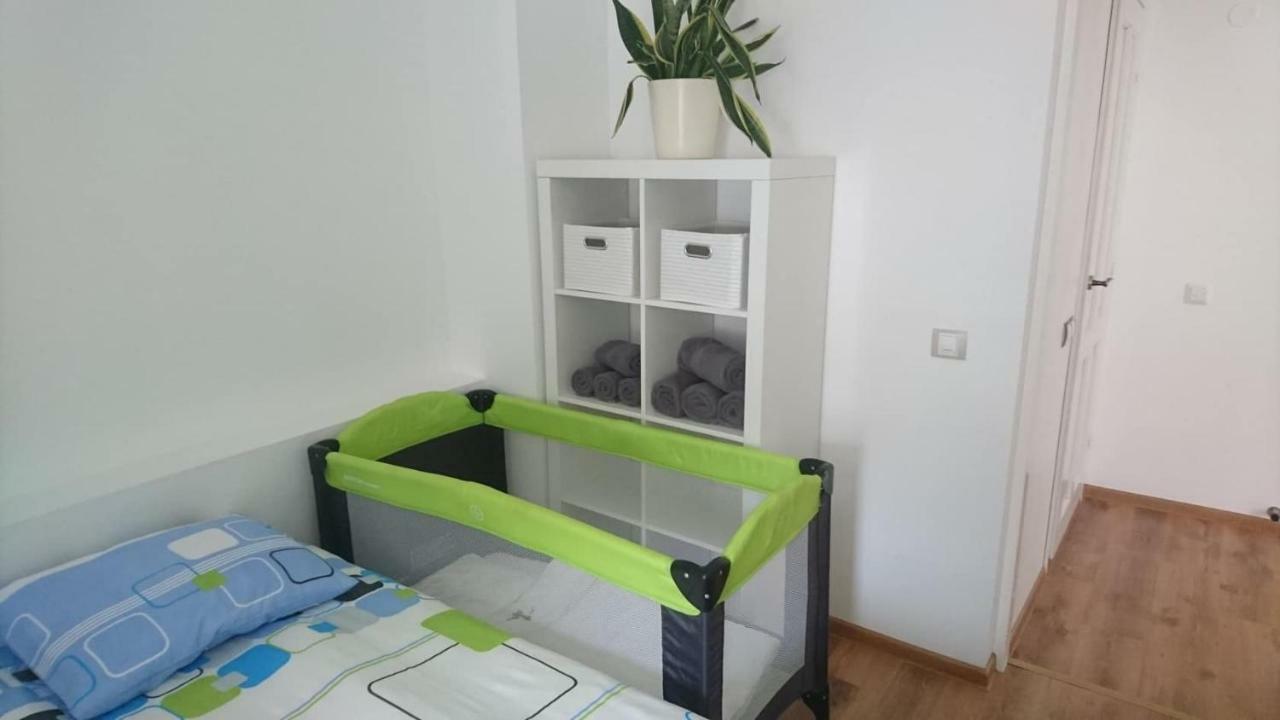 City Centre Kreutzwaldi Apartment, Free Parking ทาลลินน์ ภายนอก รูปภาพ